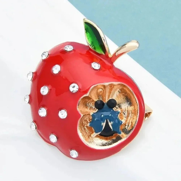 VQ Apple Brooch - Picture 2 of 6